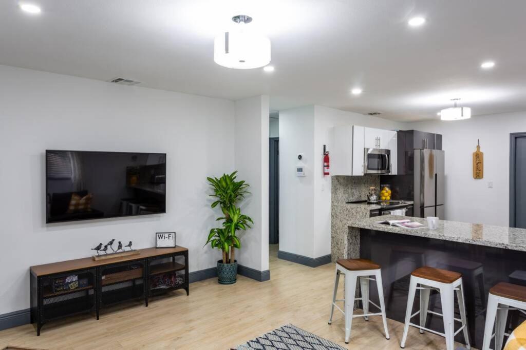 Casa Madeira @ The Heart Of Miami Design District Villa ภายนอก รูปภาพ