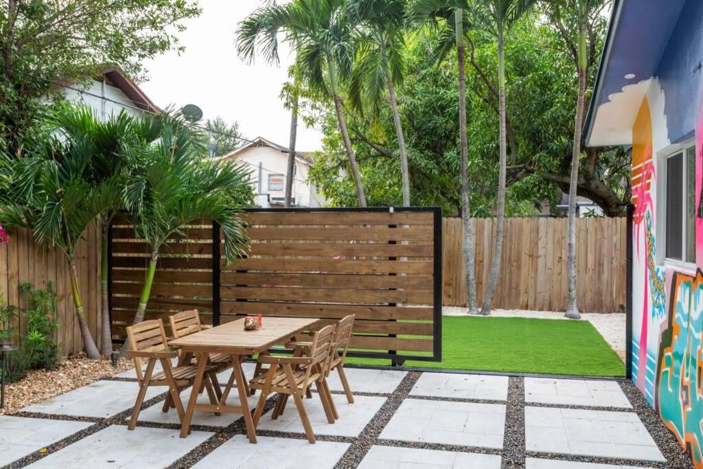 Casa Madeira @ The Heart Of Miami Design District Villa ภายนอก รูปภาพ