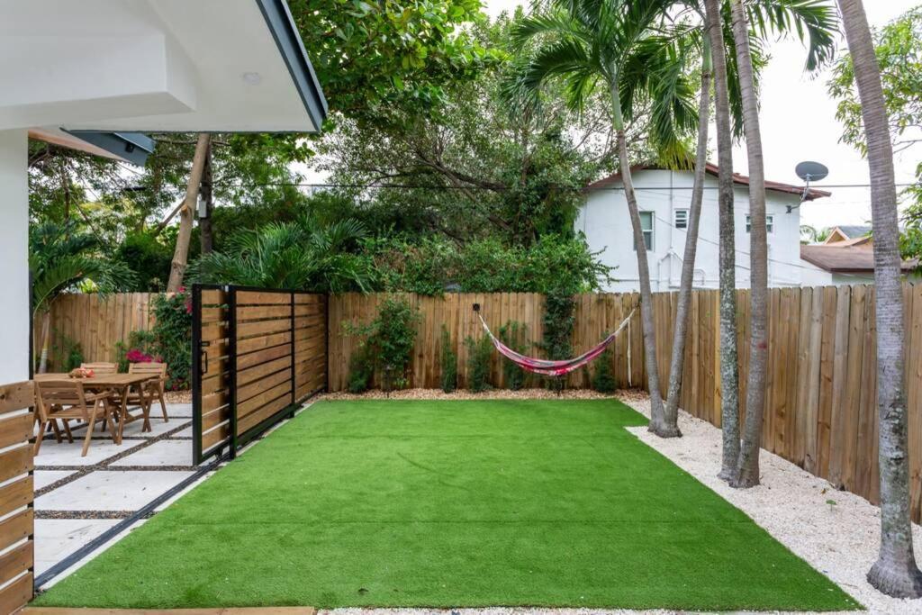 Casa Madeira @ The Heart Of Miami Design District Villa ภายนอก รูปภาพ