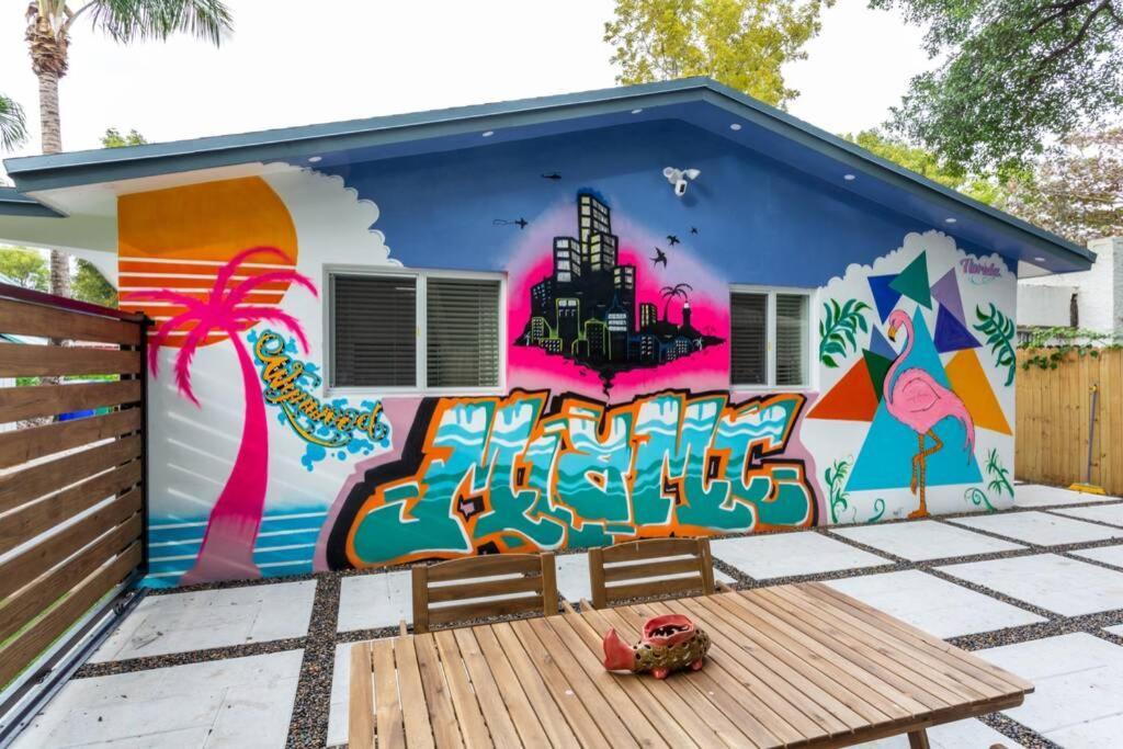 Casa Madeira @ The Heart Of Miami Design District Villa ภายนอก รูปภาพ